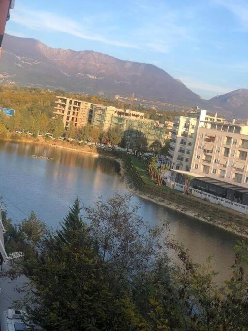 Lake View Apartment Tirana Exterior photo